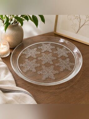 Elegant 13 inch Clear Glass Serving Platter